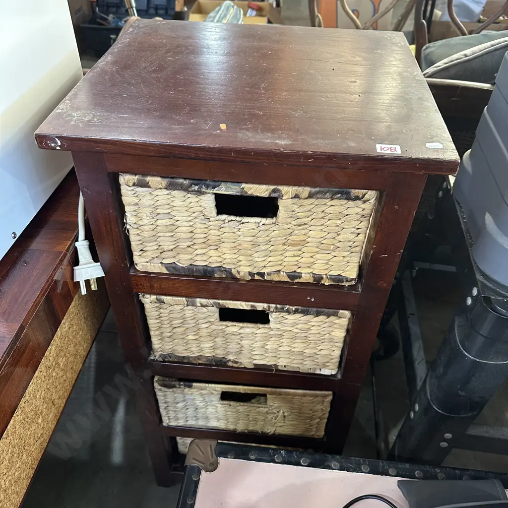 wicker drawers Image 1++