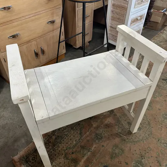 piano stool