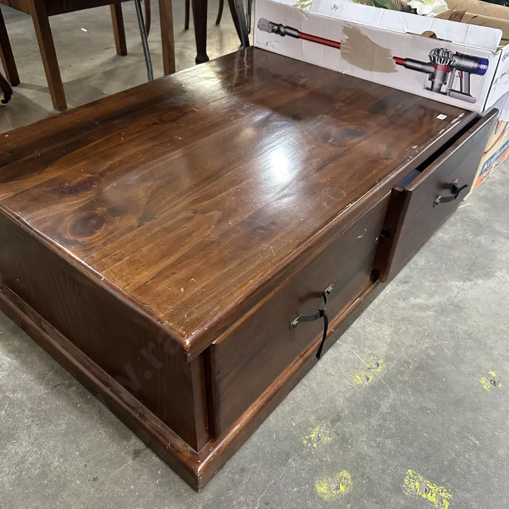 coffee table Image 1++