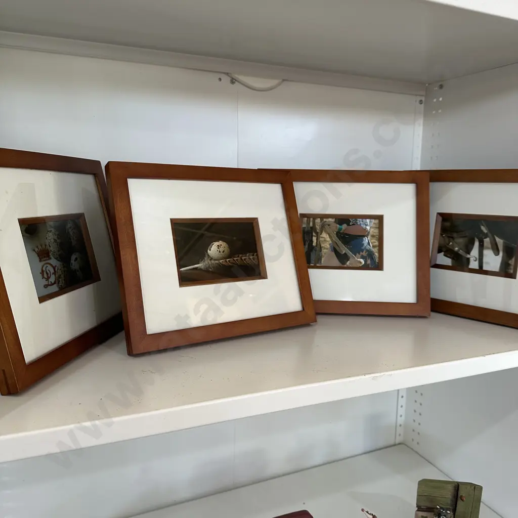 set 4 framed photos Image 1++