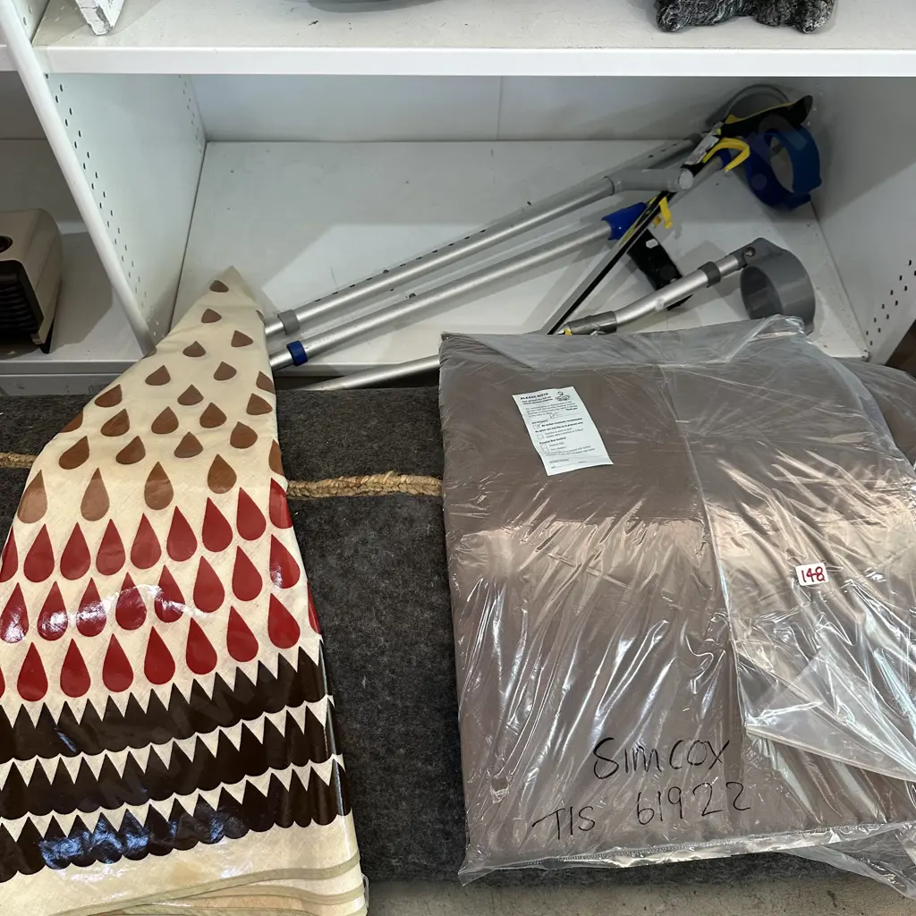 crutches, tables cloths etc Image 1++