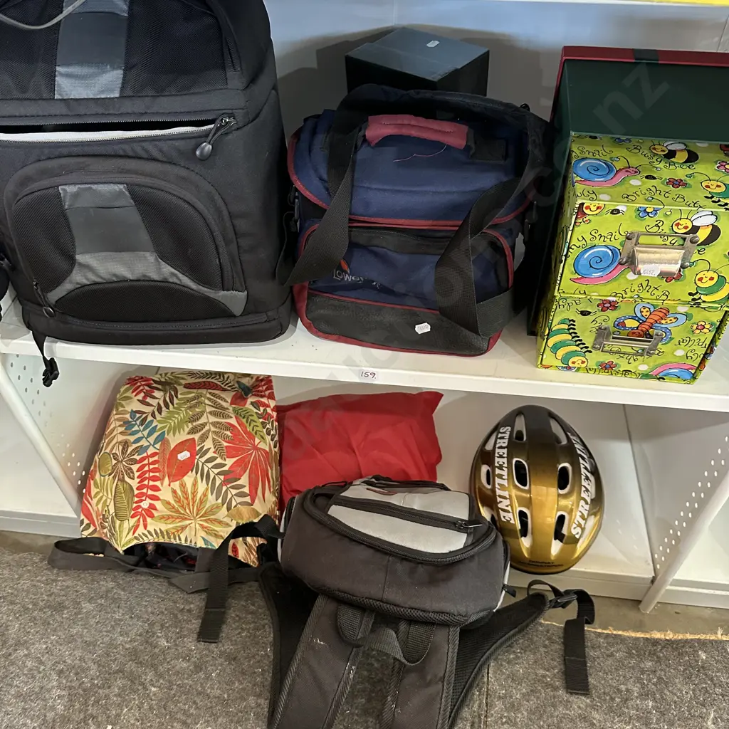 2 shelves of bags etc Image 1++
