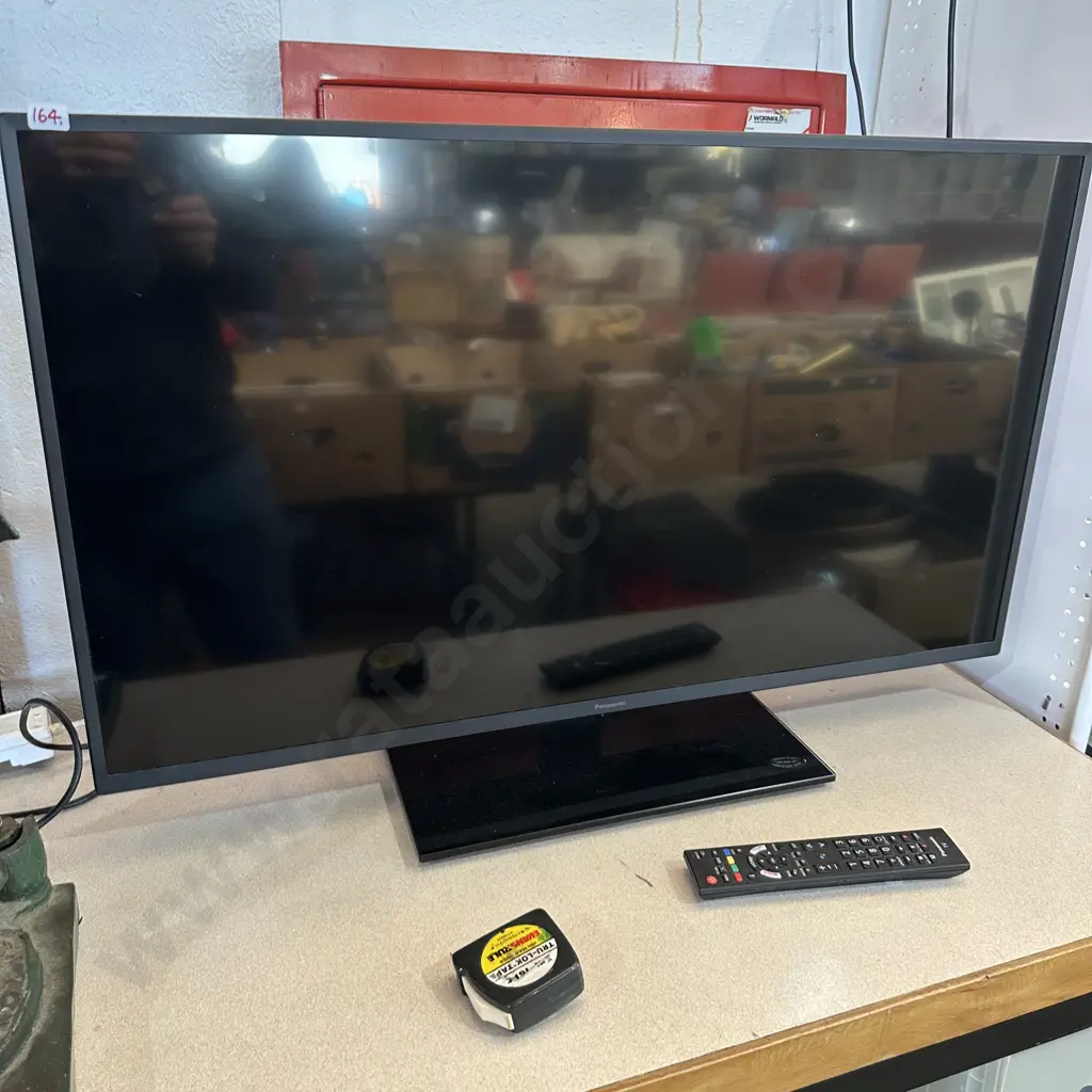Panasonic 40inch TV (withdrawn dont bid) Image 1++