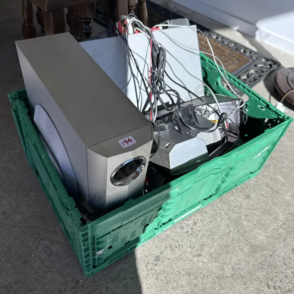surround sound system Image 1++