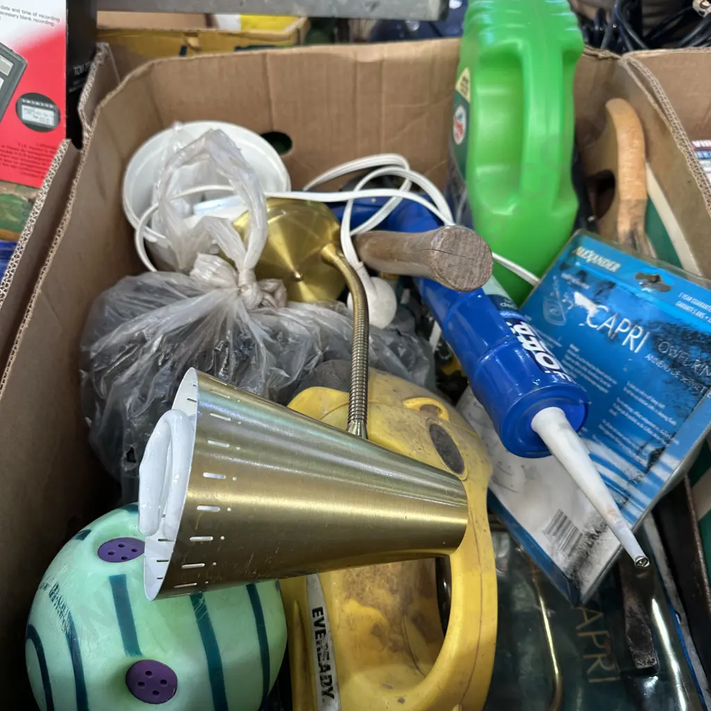 Box tools,lamp,carwash etc Image 1++