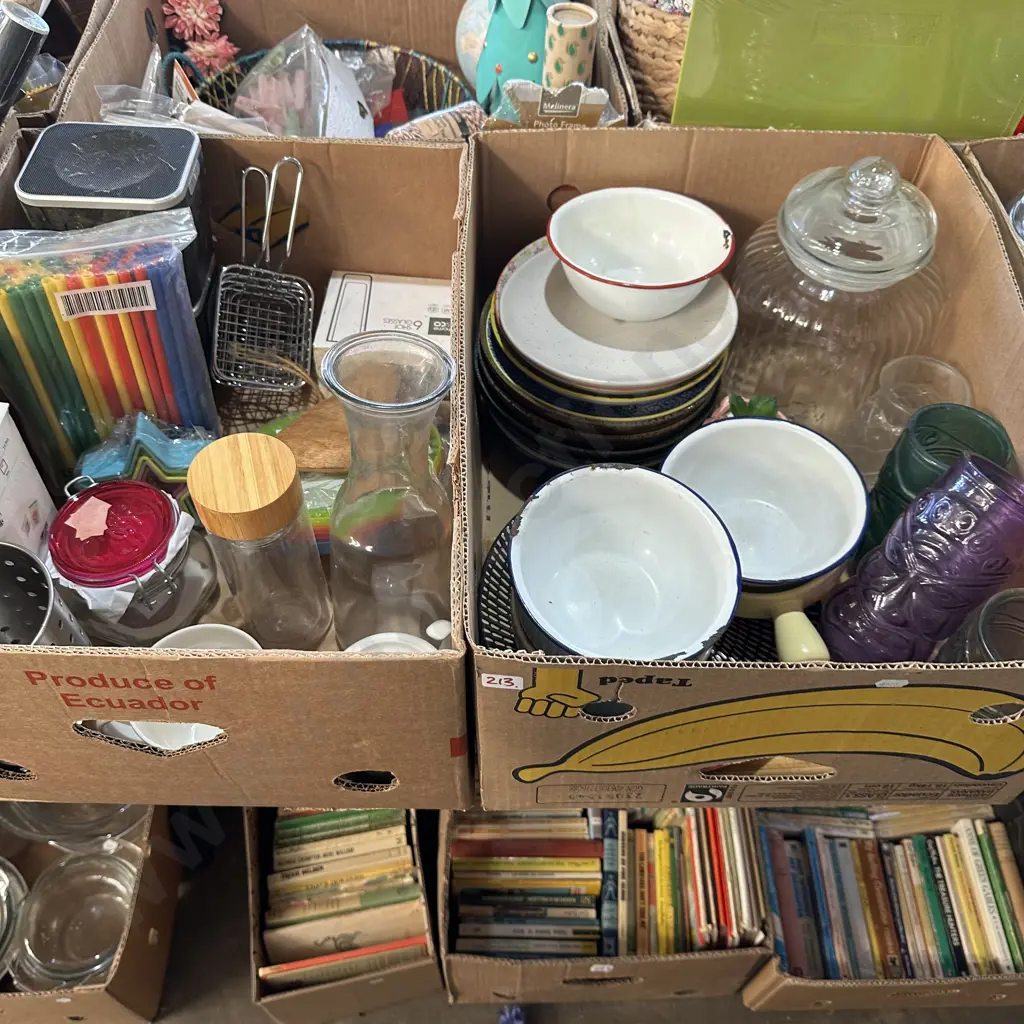 Two boxes assorted items including enamel bowls Image 1++