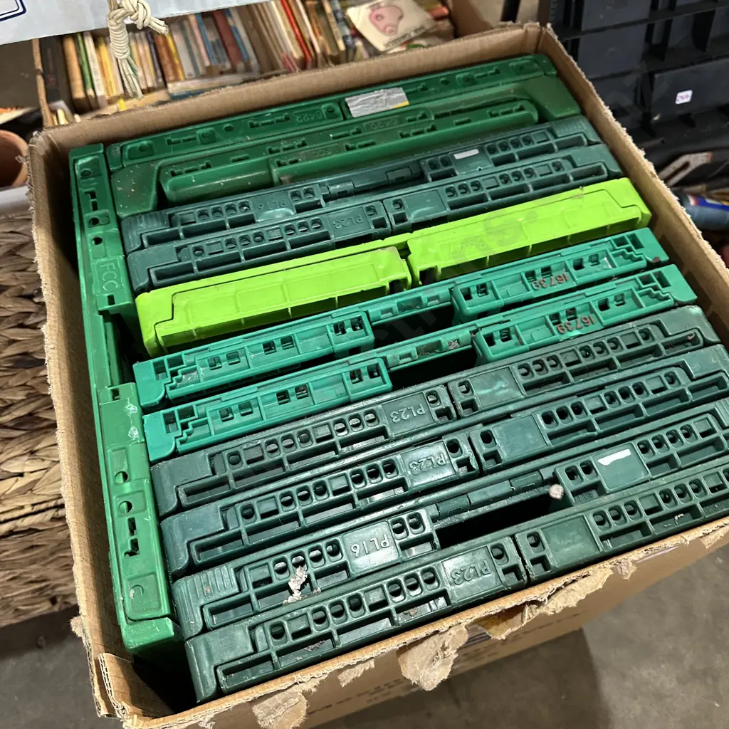 folding bins Image 1++