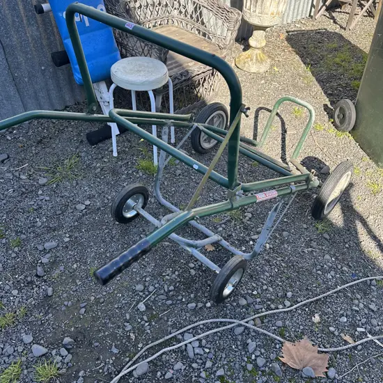 mobile fadge holder
