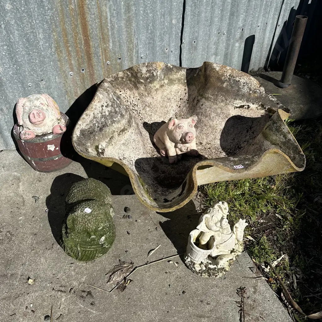 garden pond and figures Image 1++