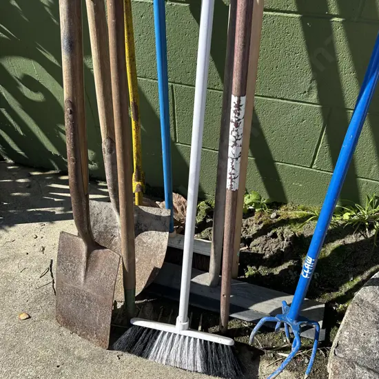 garden tools