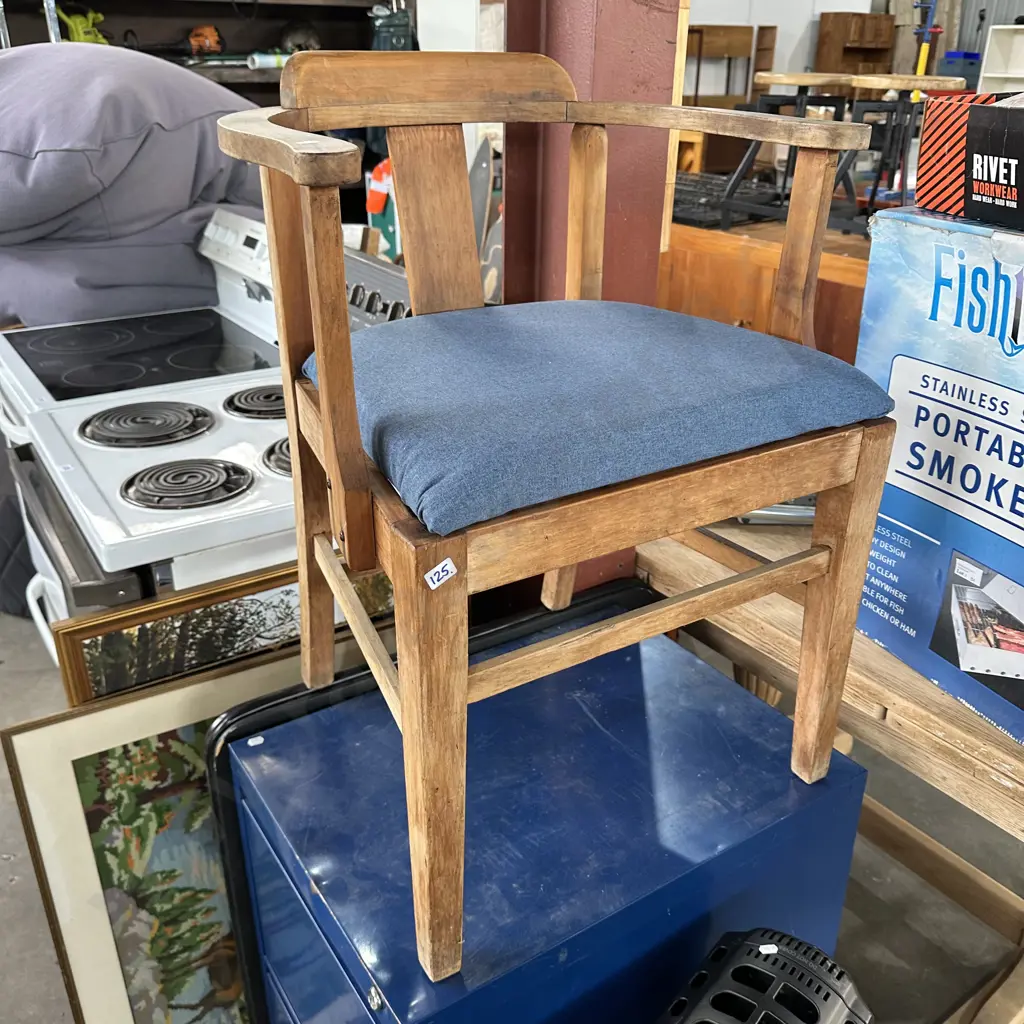 colonial office chair Image 1++