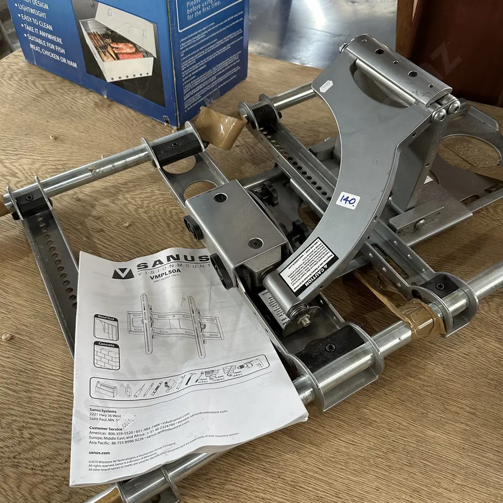 Heavy duty TV mount Image 1++