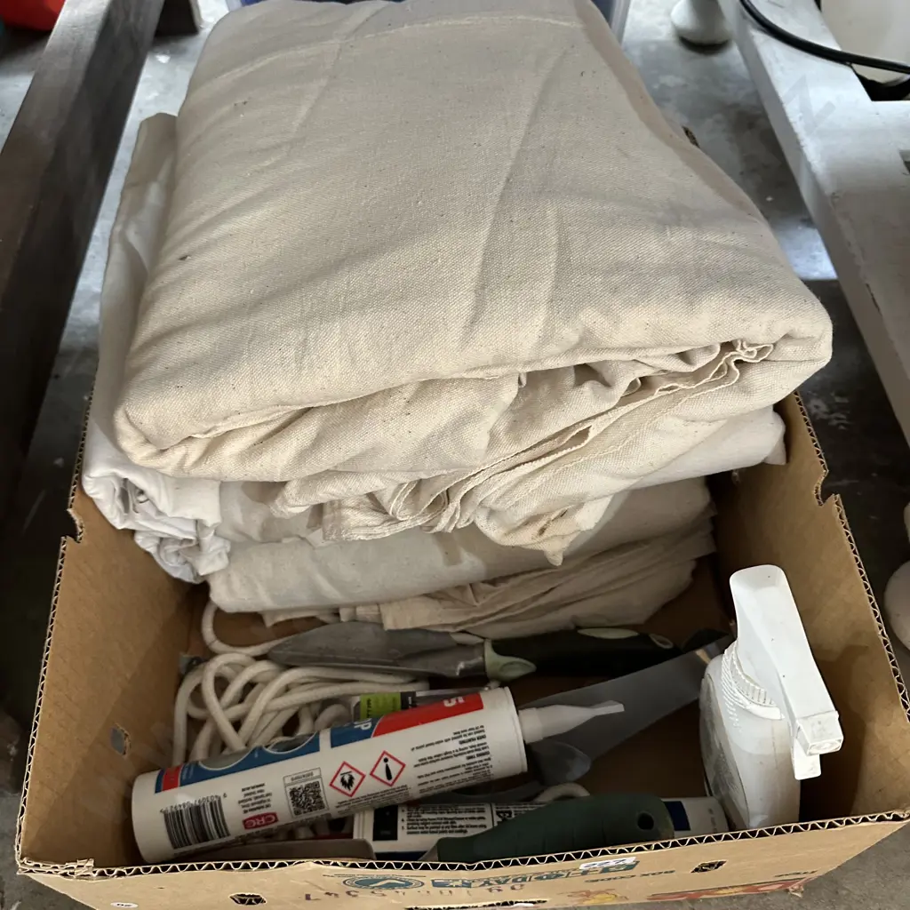 Box drop cloths etc Image 1++