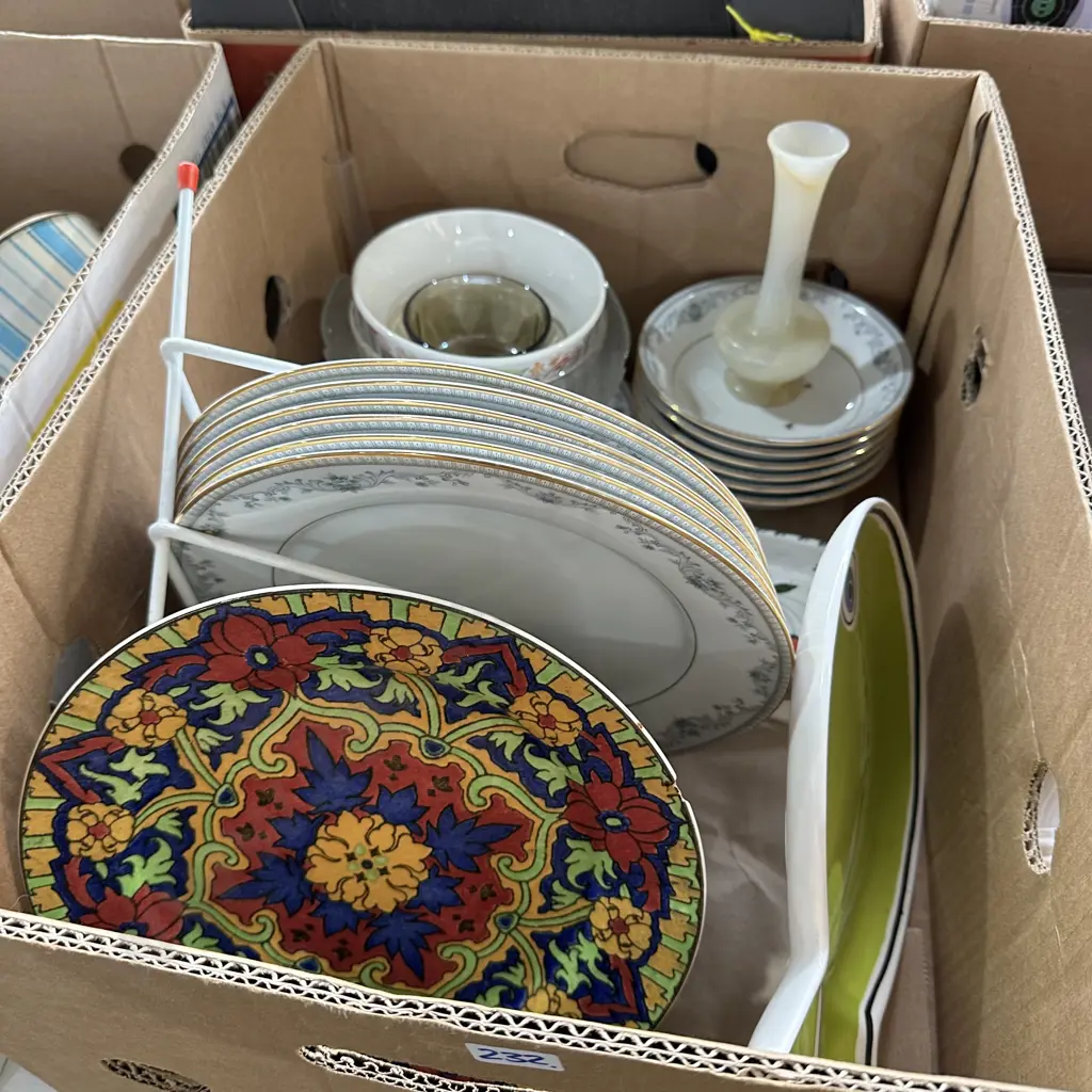Plates etc Image 1++
