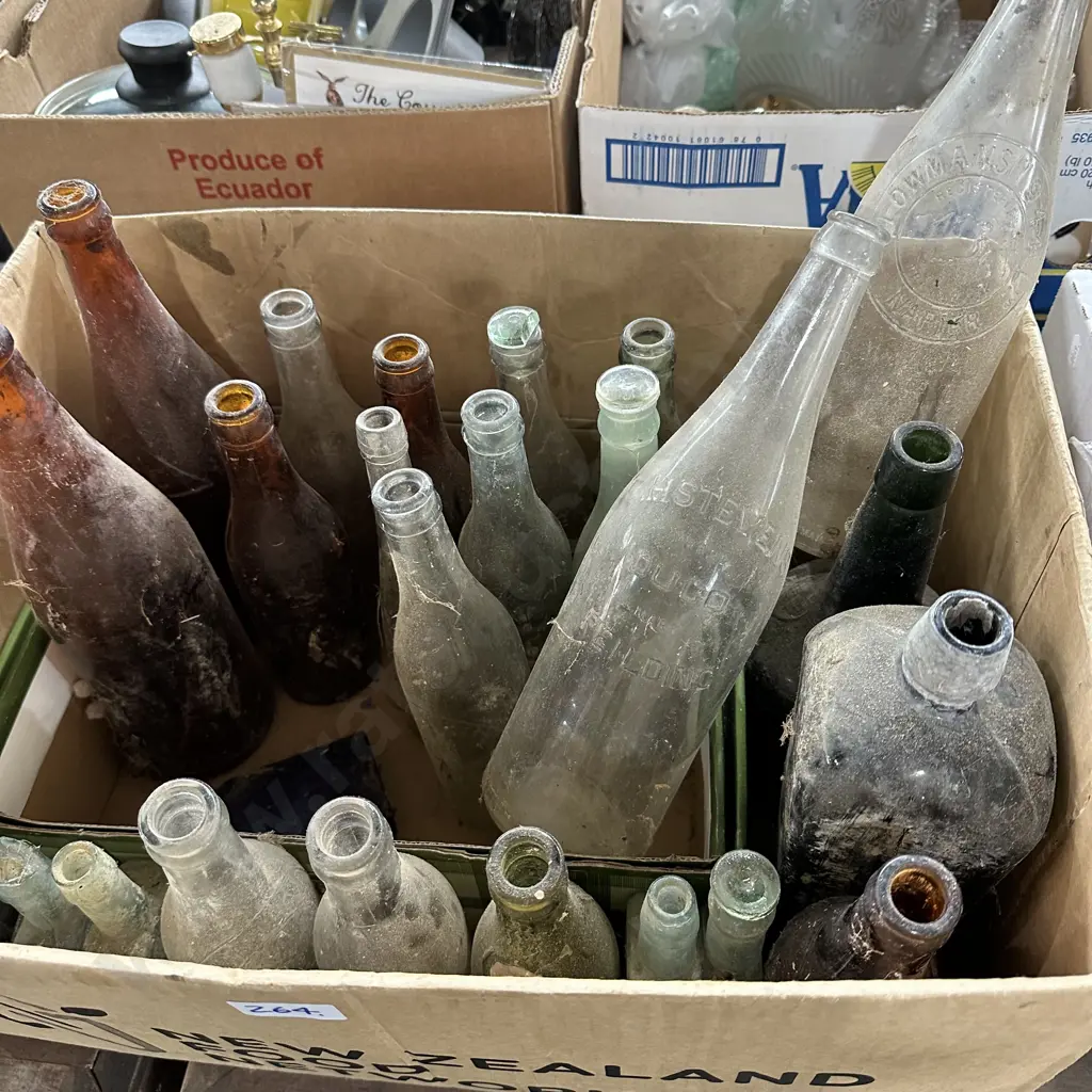 Collection of old bottles including Hastings and Napier,Feilding,Levin etc Image 1++