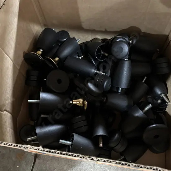 plastic bed legs