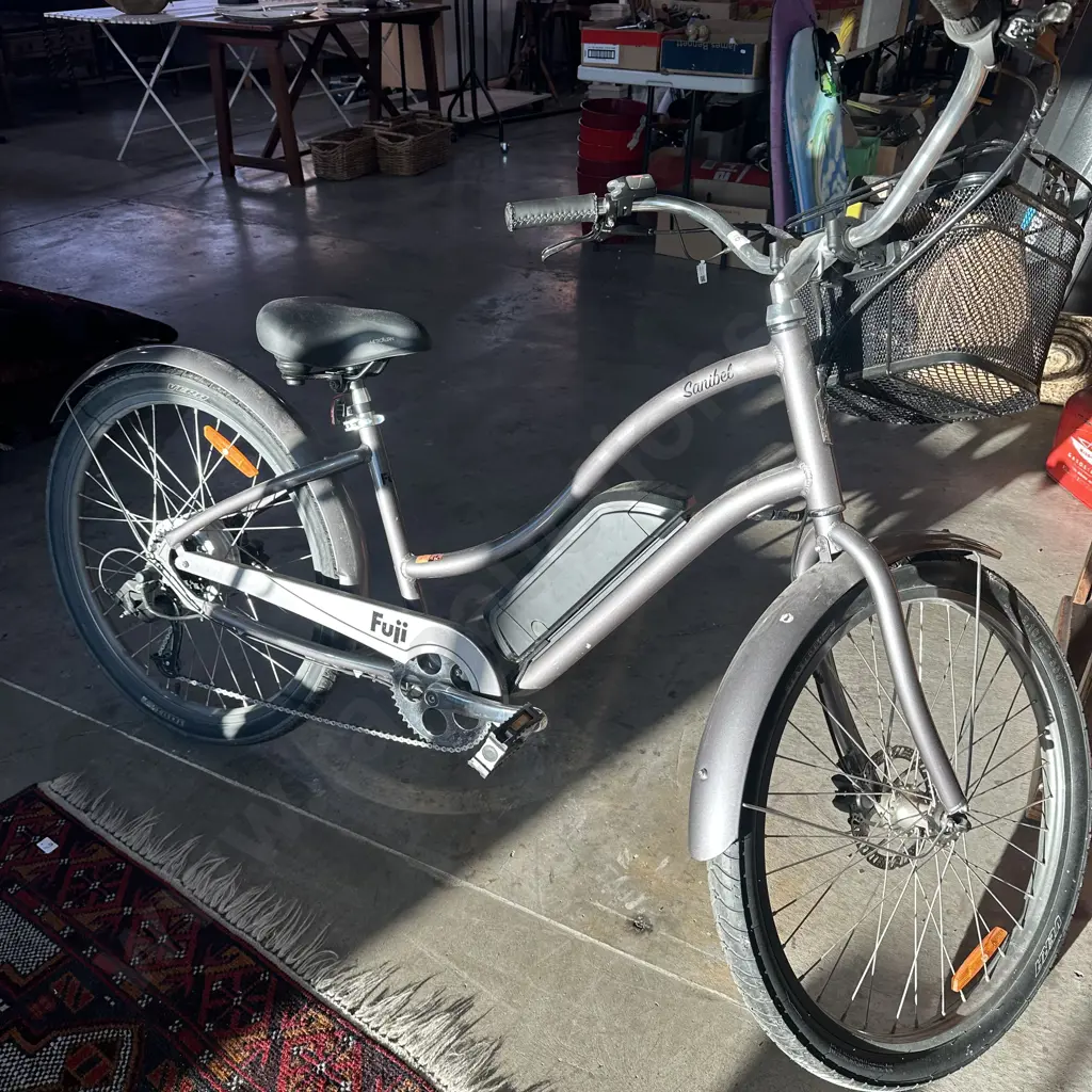excellent condition Fuji electric bike Image 1++