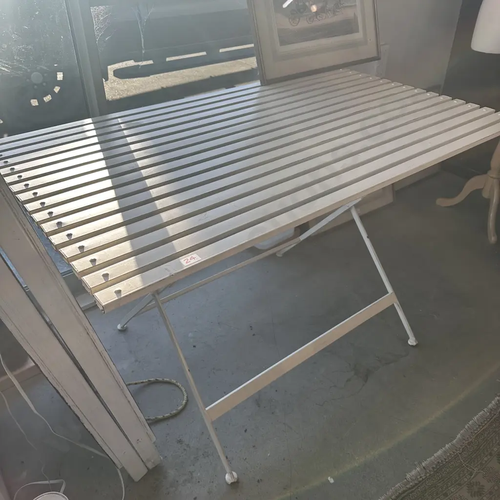 good quality folding metal table 1290 x 750 Image 1++