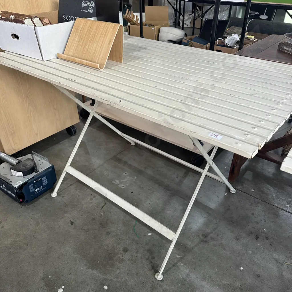 good quality folding metal table 1290 x 750 Image 1++