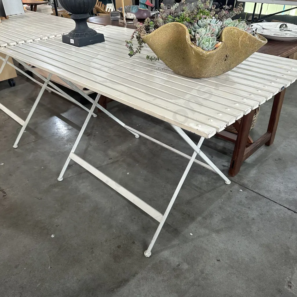good quality folding metal table 1290 x 750 Image 1++