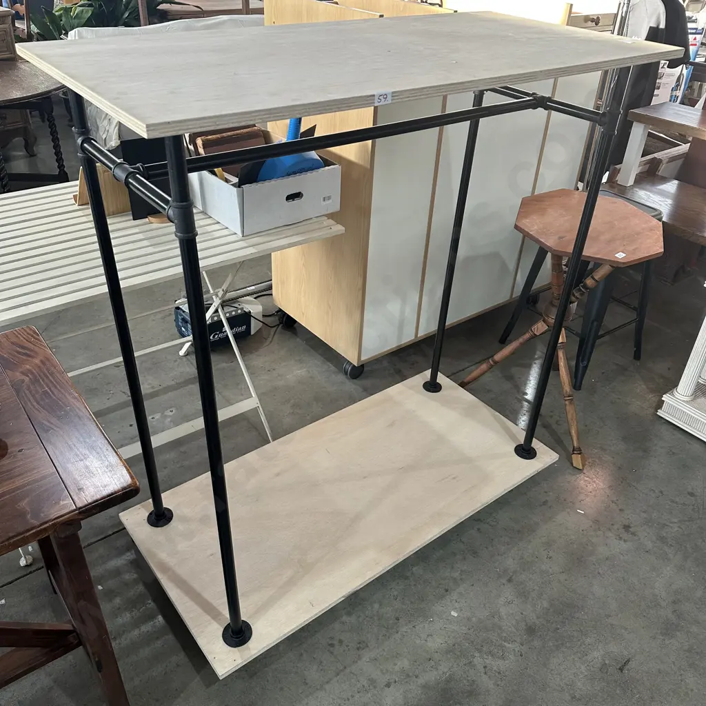 mobile display rack Image 1++