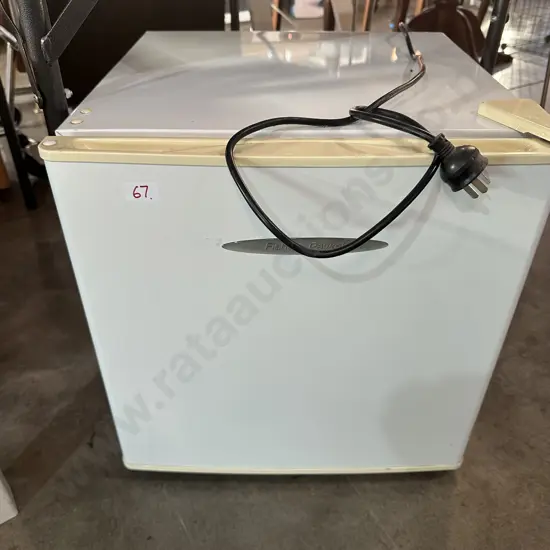 bar fridge