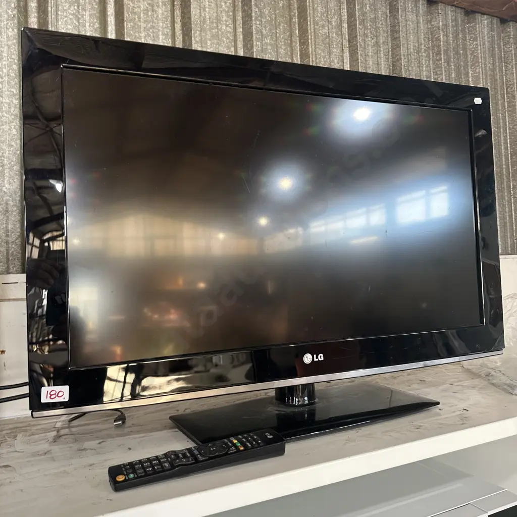 LG 31inch TV Image 1++