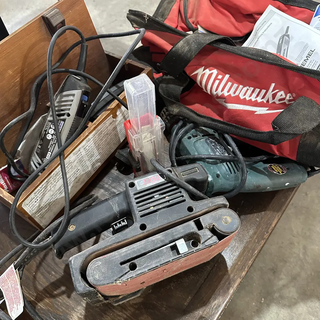 Drill, sander, (Dremel not working) and tool bag Image 1++