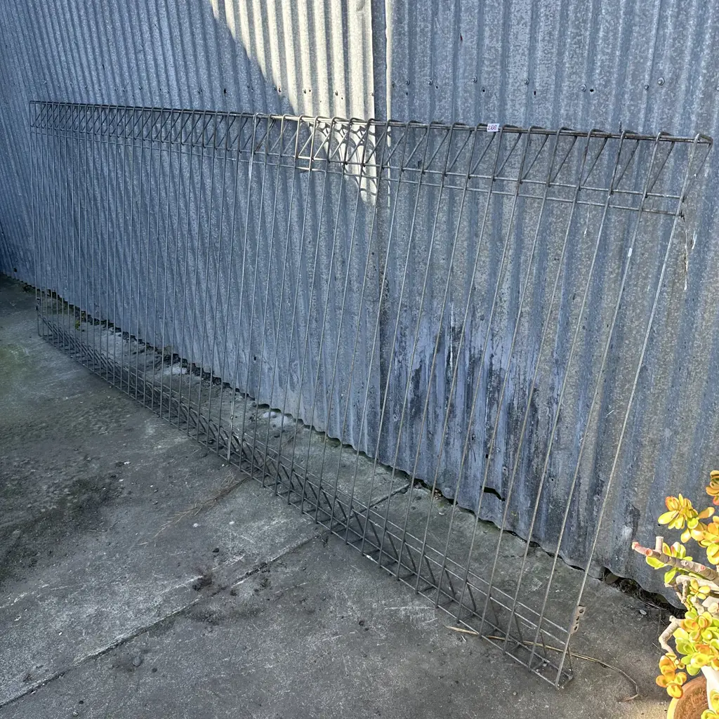 fence panel 3400 x 1300 Image 1++