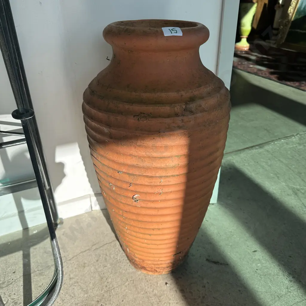 large terracotta vase 630mm Image 1++