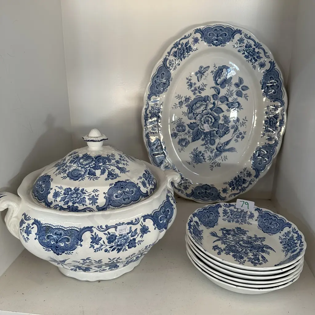 Ridgways large lidded soup server and 6 bowls plus  platter Image 1++