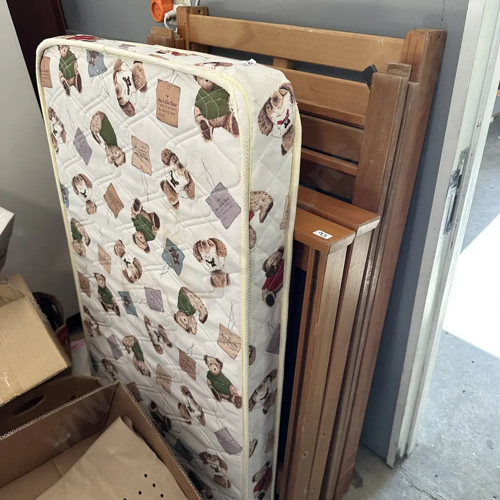 Touchwood cot and matress Image 1++
