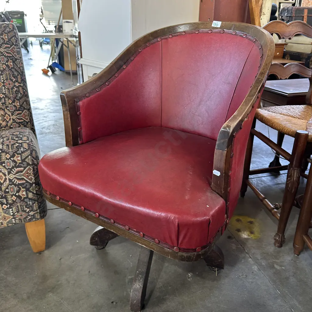 colonial office tub chair Image 1++