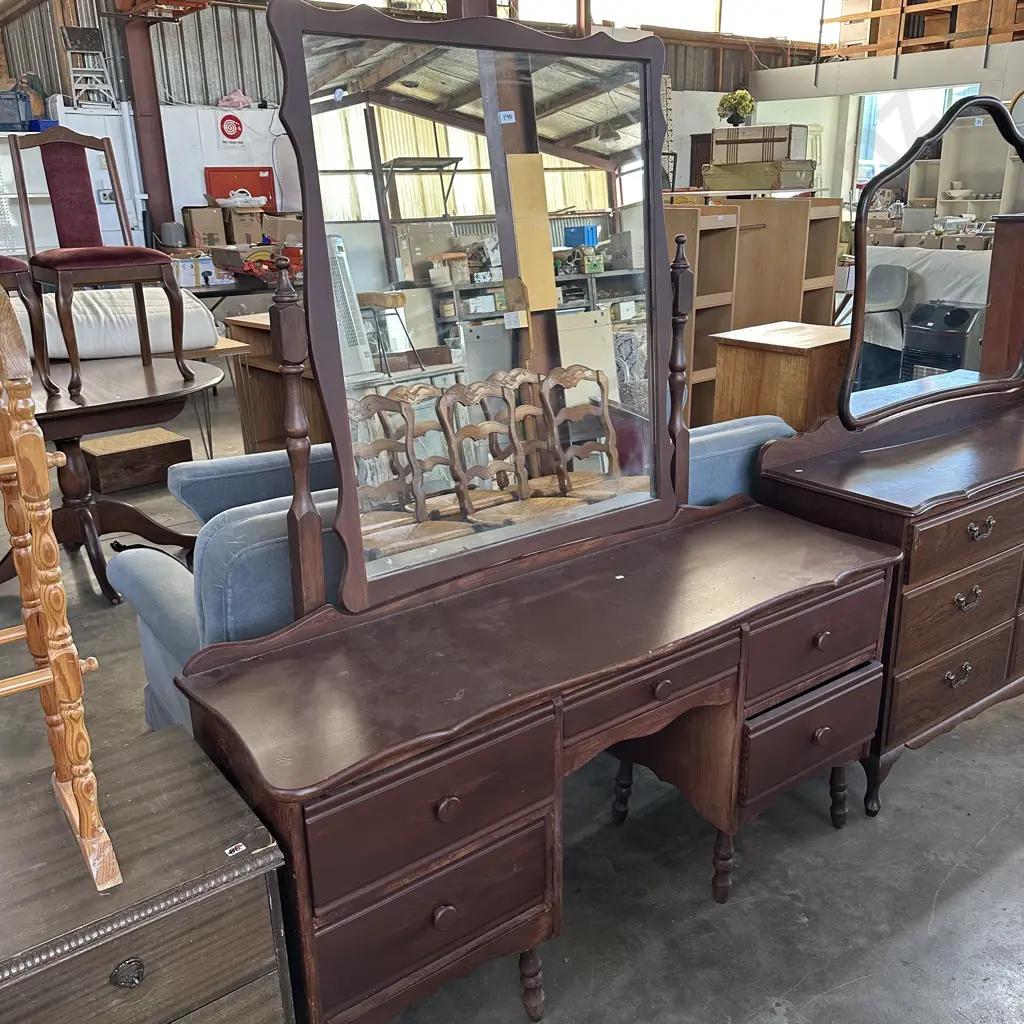Pine dressing table (same style as tallboy ) Image 1++