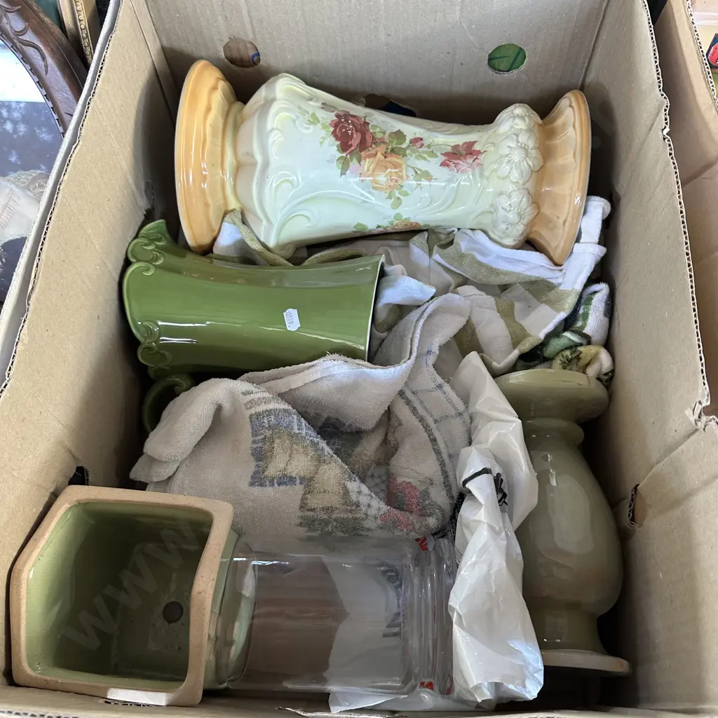 vases etc Image 1++