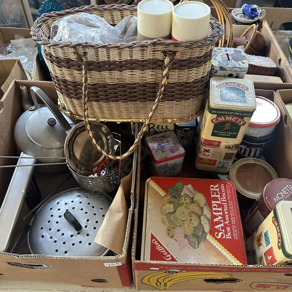 2 box kettle, picnic set , tins etc Image 1++