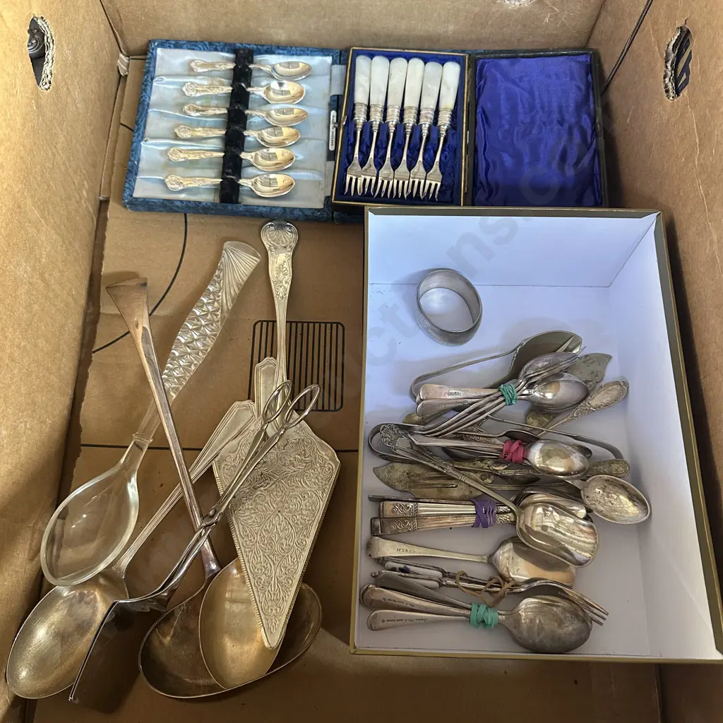 boxed sets forks and spoons etc Image 1++
