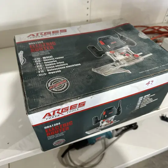 Boxed Router