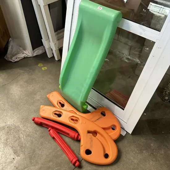 Plastic kids slide