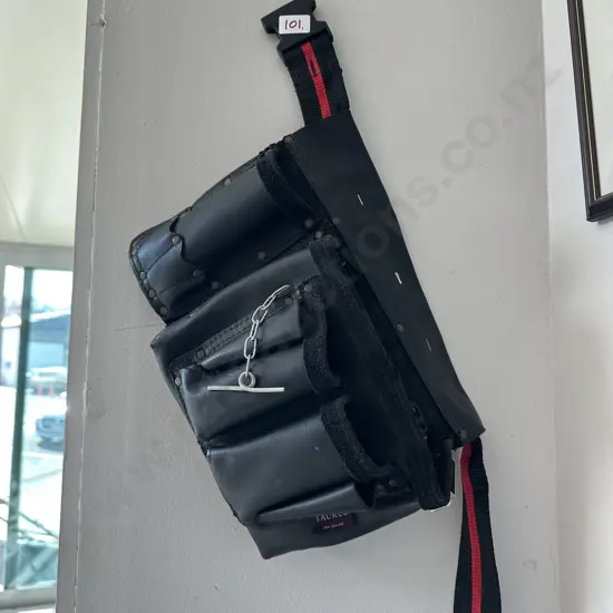 Leather tool belt