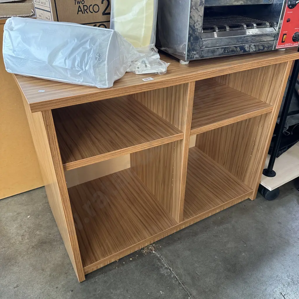 office console Image 1++
