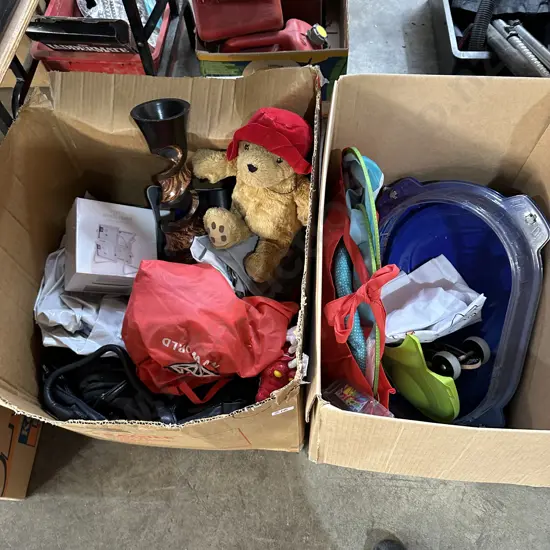 2 boxes asst