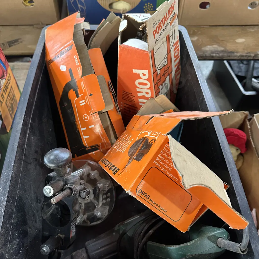tool attachments and heat gun Image 1++