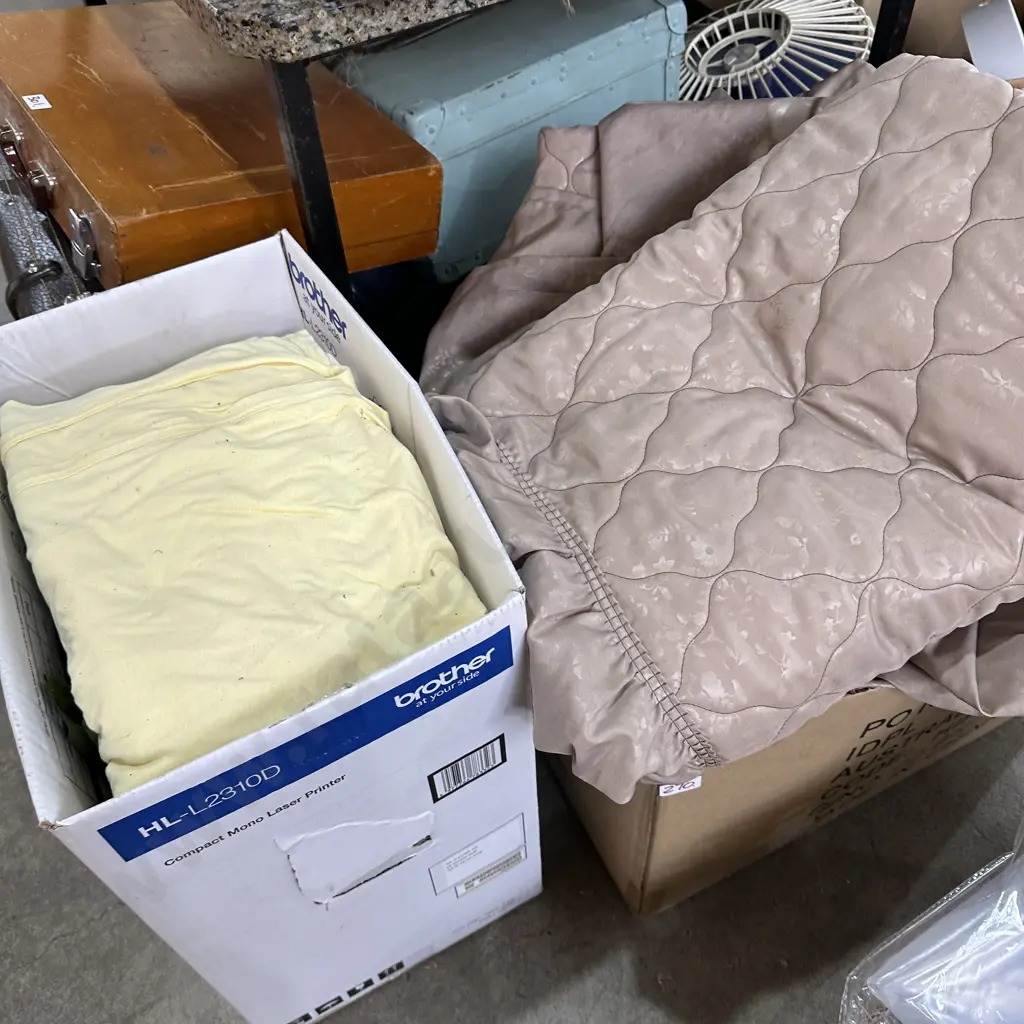 2 box bedding etc Image 1++