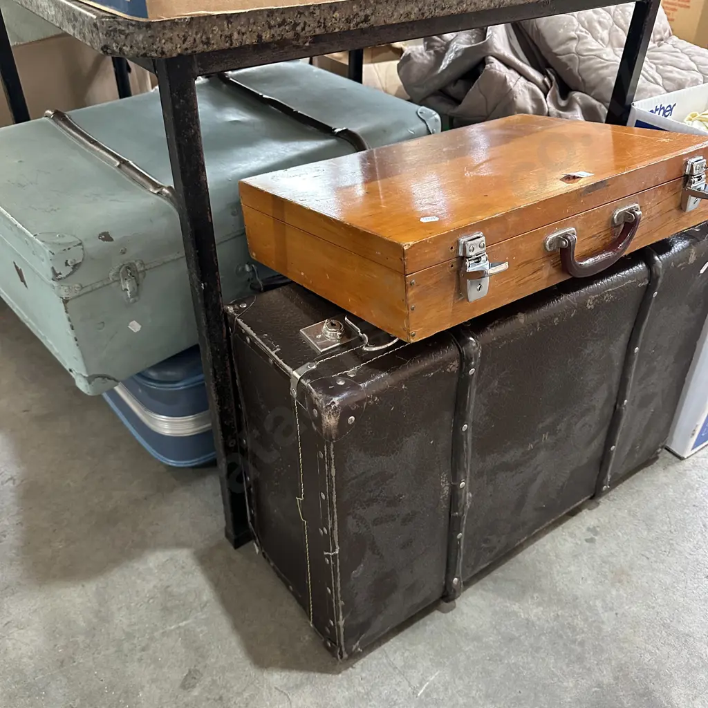 Wooden art box, suitcases Image 1++