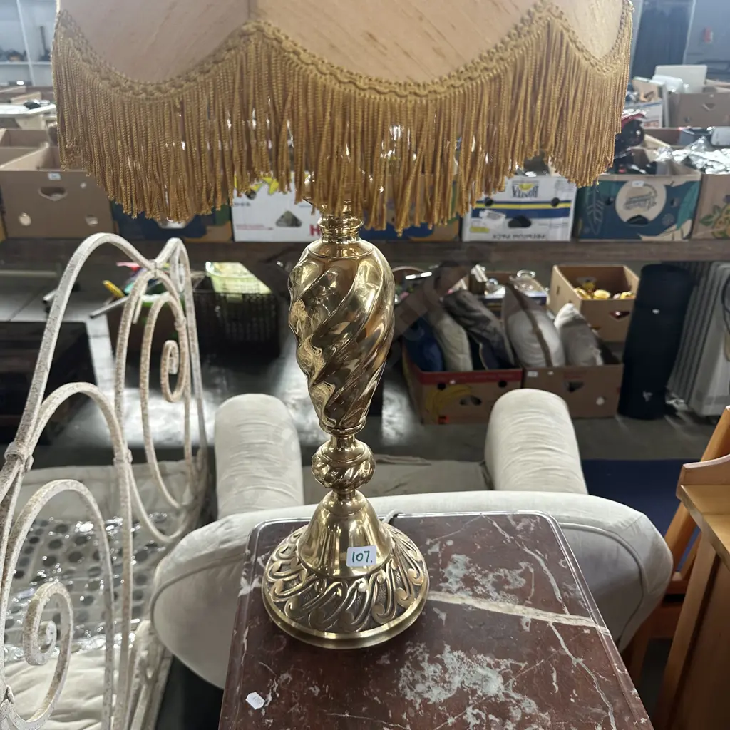 Brass lamp Image 1++