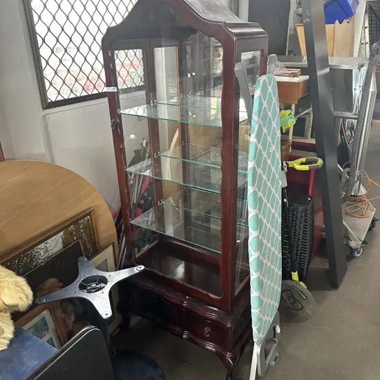 Display cabinet