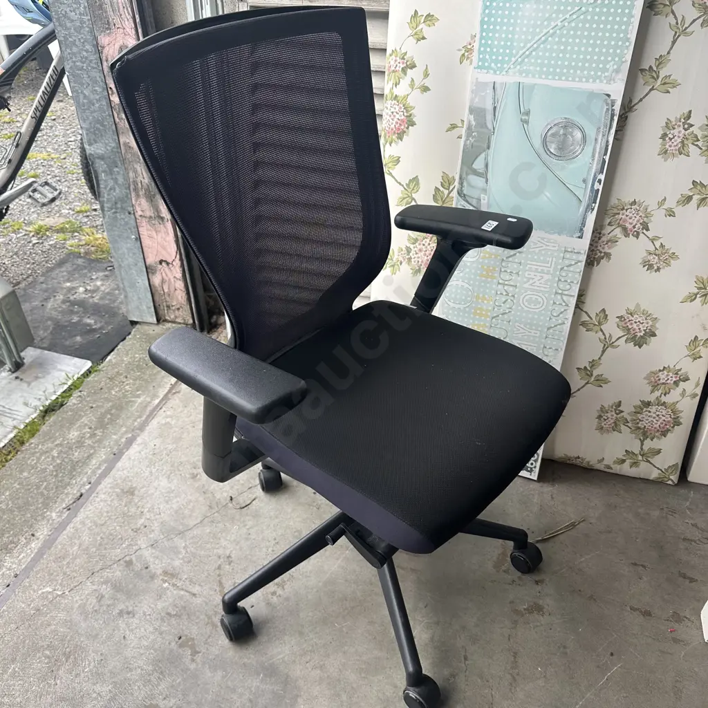 Office chair Image 1++