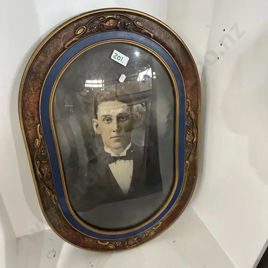 Vintage photoframe