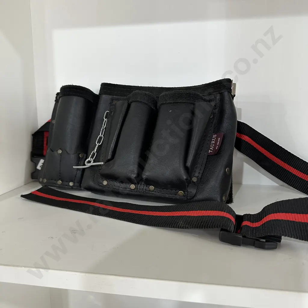 Leather electrician belt as new, by Taurus (excellent quality) Image 1++